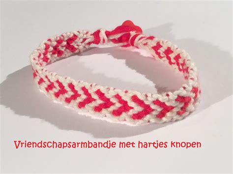 vriendschapsarmbandje knopen .